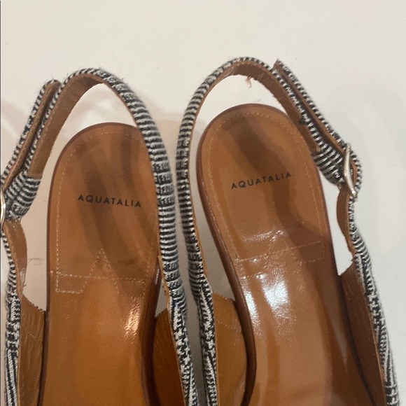 Aquatalia Elegant Brown and Black Slingback Heels - Picture 10 of 12